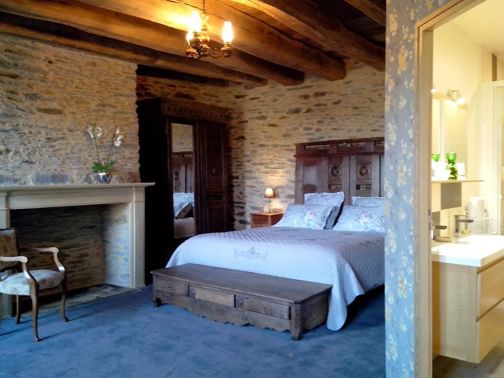 Bed and Breakfast Les Toiles de Lin à Saint-Thélo Couette-café